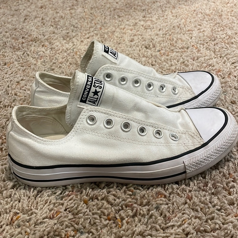 Converse no lace sneakers size women’s 7